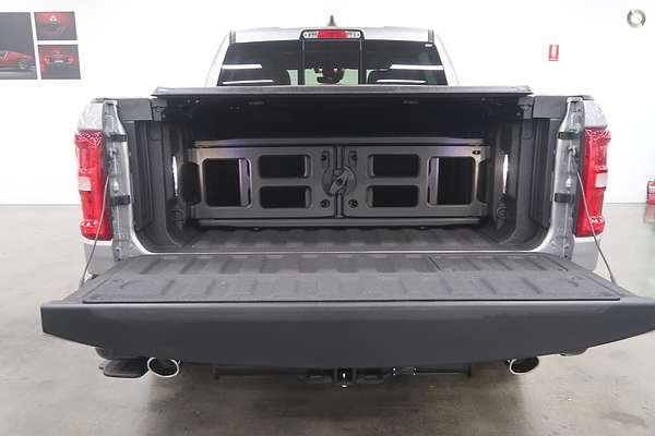 2025 RAM 1500 Laramie Sport Hurricane SO RamBox DT 4X4 SWB