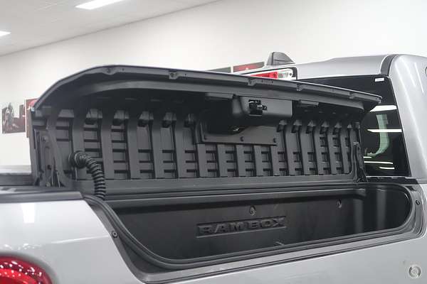 2025 RAM 1500 Laramie Sport Hurricane SO RamBox DT 4X4 SWB