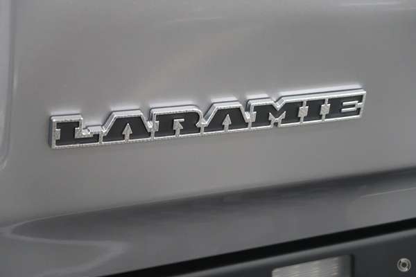 2025 RAM 1500 Laramie Sport Hurricane SO RamBox DT 4X4 SWB