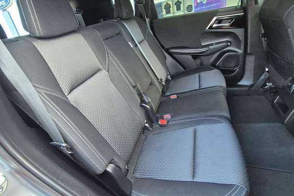 2023 Mitsubishi Outlander ES ZM