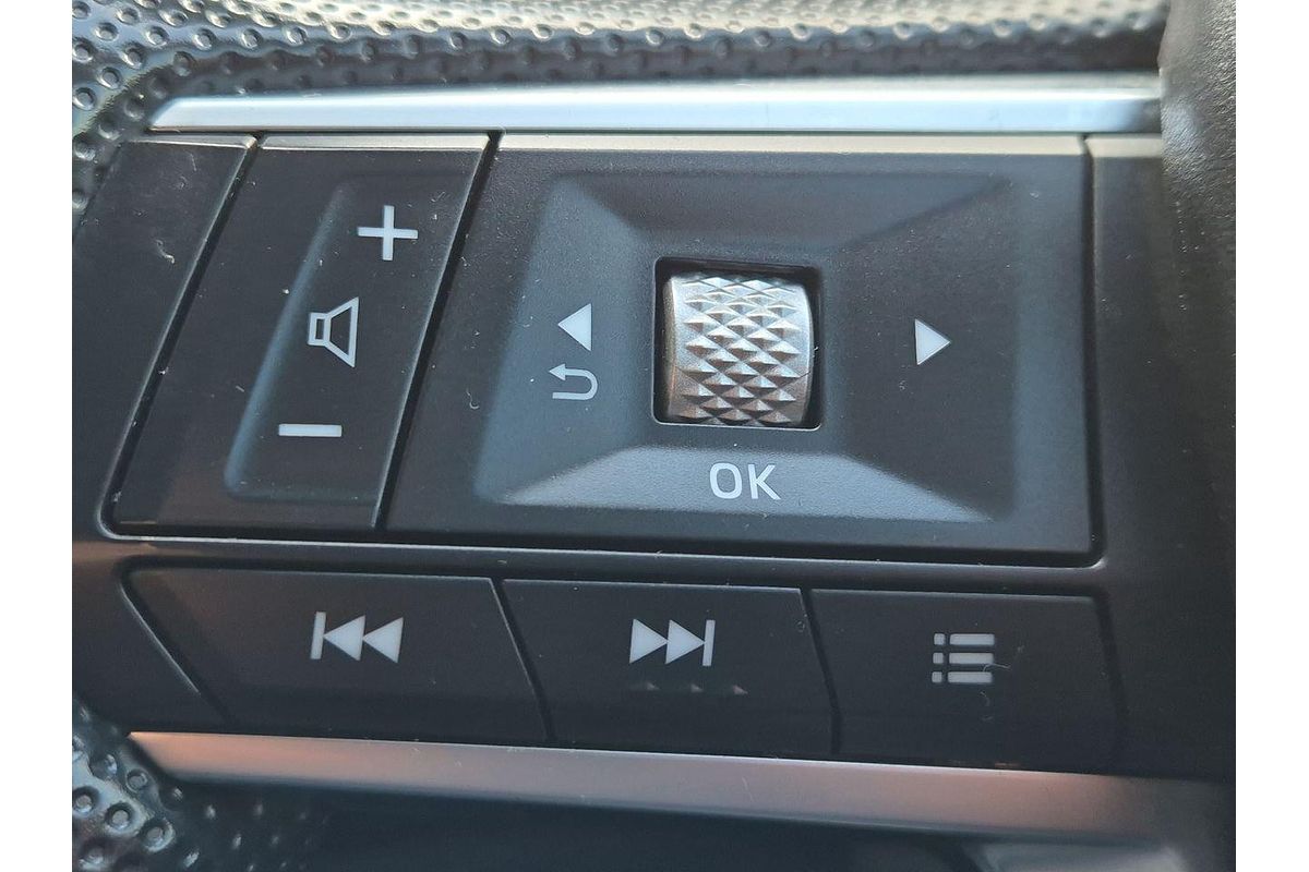 2023 Mitsubishi Outlander ES ZM
