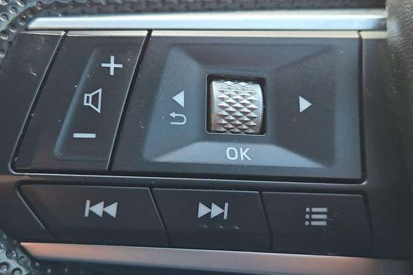 2023 Mitsubishi Outlander ES ZM