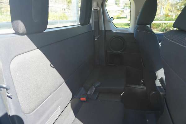 2020 Toyota Hilux SR (4x4) GUN126R Facelift 4X4