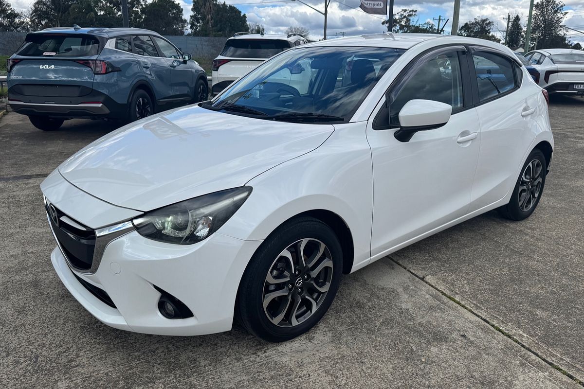 2015 Mazda 2 Genki DJ Series