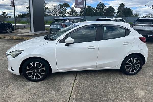 2015 Mazda 2 Genki DJ Series