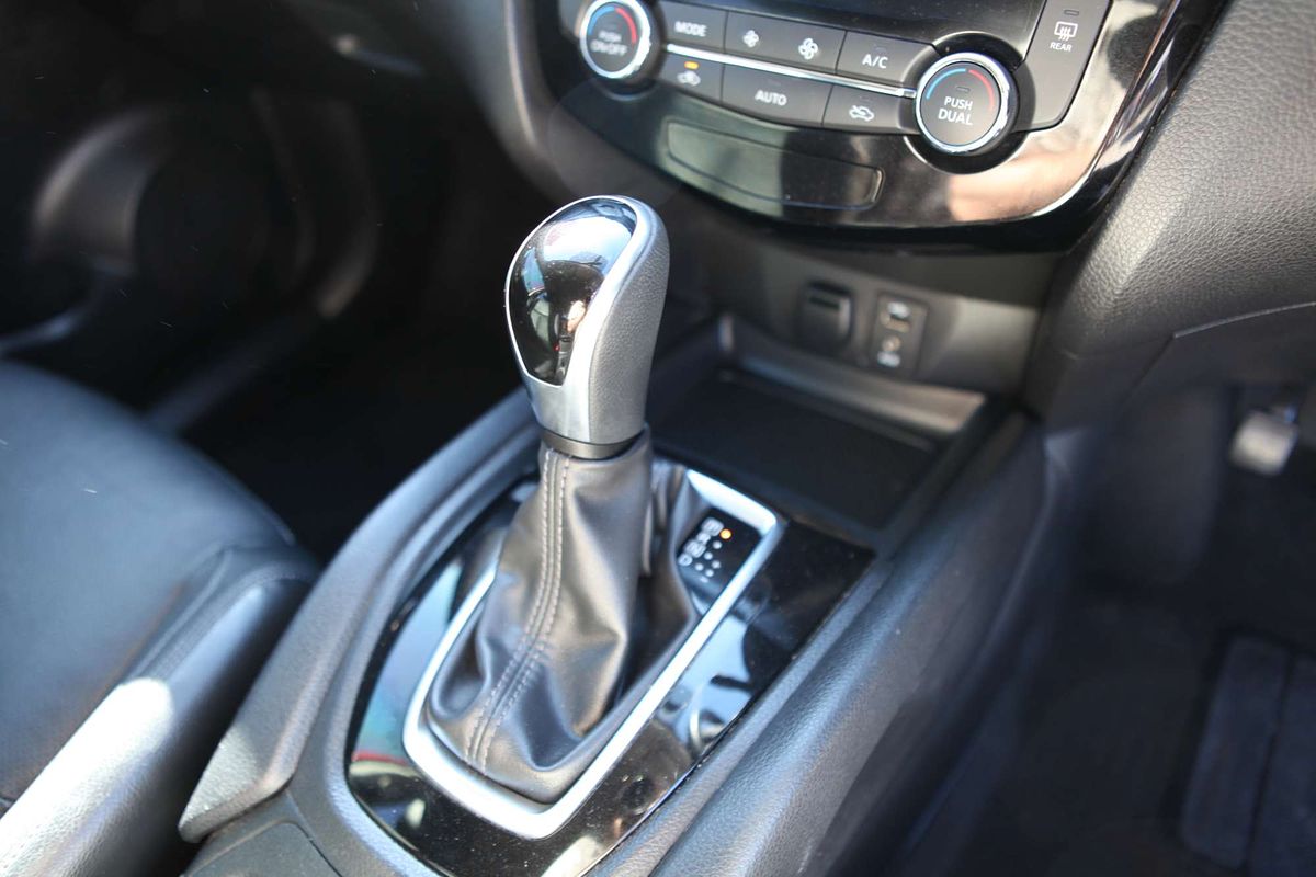 2019 Nissan X-TRAIL ST-L T32 Series II