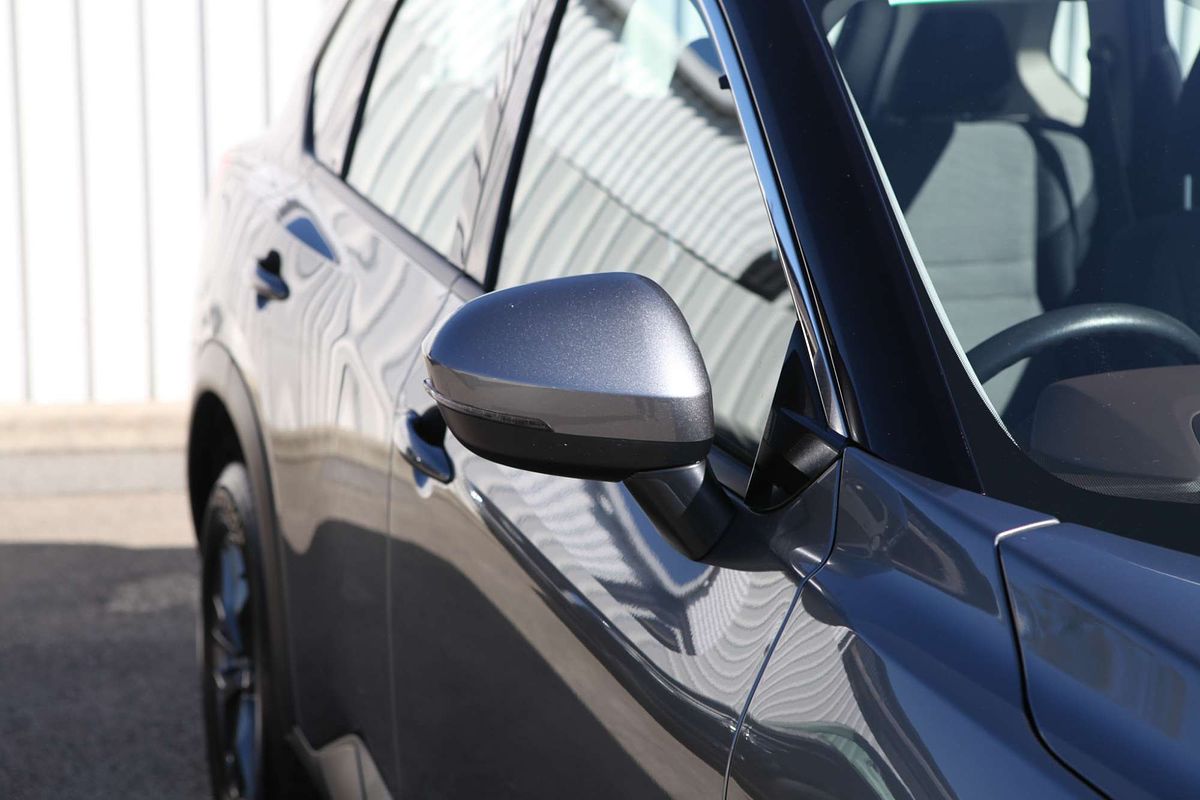 2024 Nissan X-TRAIL ST T33