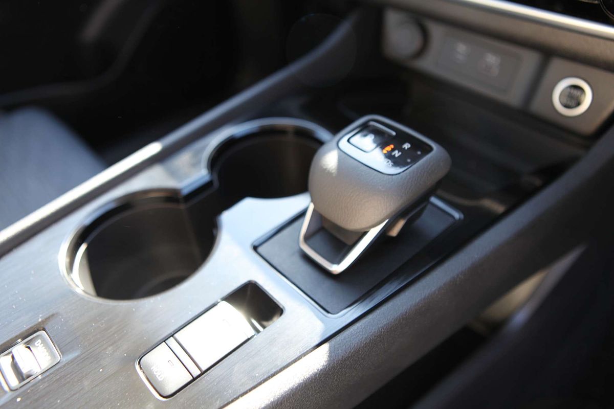 2024 Nissan X-TRAIL ST T33