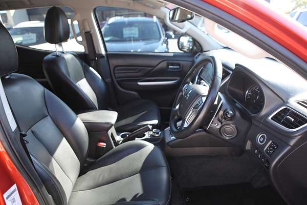 2023 Mitsubishi Triton GSR MR 4X4