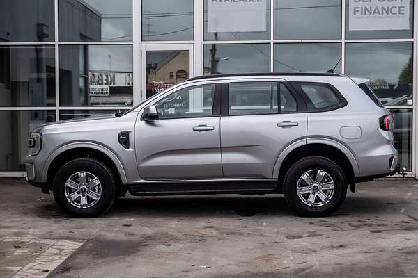 2024 Ford Everest Ambiente 2.0L