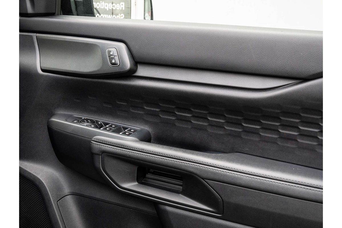 2024 Ford Everest Ambiente 2.0L