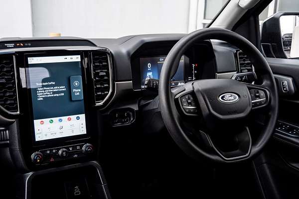 2024 Ford Everest Ambiente 2.0L