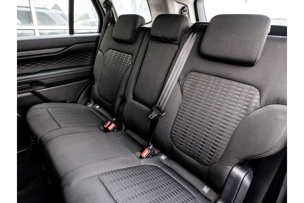 2024 Ford Everest Ambiente 2.0L