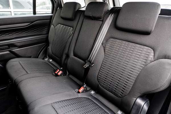 2024 Ford Everest Ambiente 2.0L