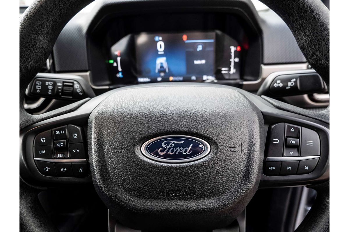 2024 Ford Everest Ambiente 2.0L