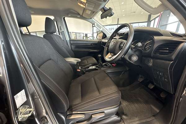 2023 Toyota Hilux SR GUN126R 4X4
