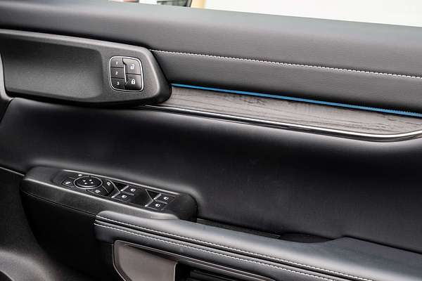 2025 Ford Ranger Platinum 4X4 3.0L