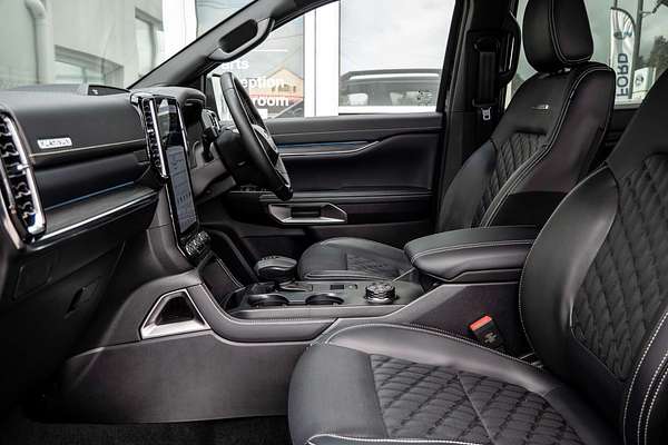 2025 Ford Ranger Platinum 4X4 3.0L