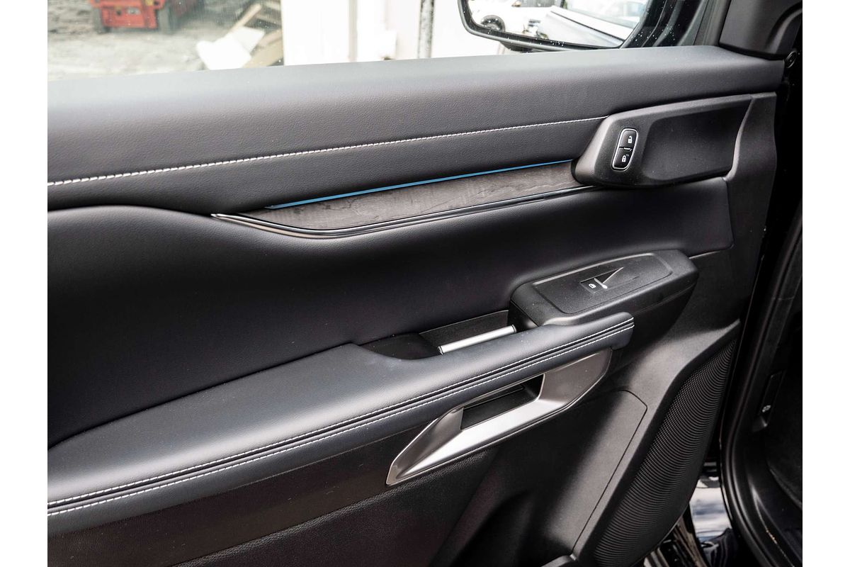 2025 Ford Ranger Platinum 4X4 3.0L