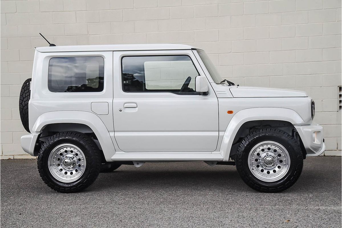 2025 Suzuki Jimny GLX GJ