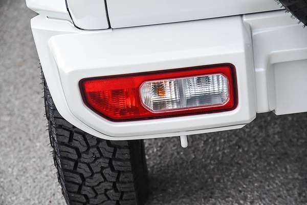 2025 Suzuki Jimny GLX GJ