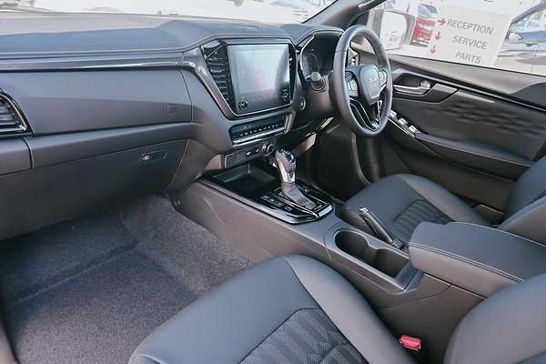 2025 Isuzu D-MAX