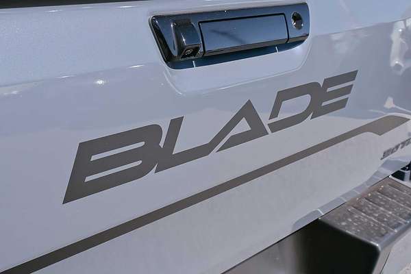 2025 Isuzu D-MAX