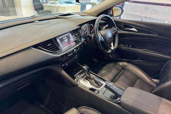2018 Holden Calais V ZB