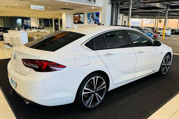 2018 Holden Calais V ZB