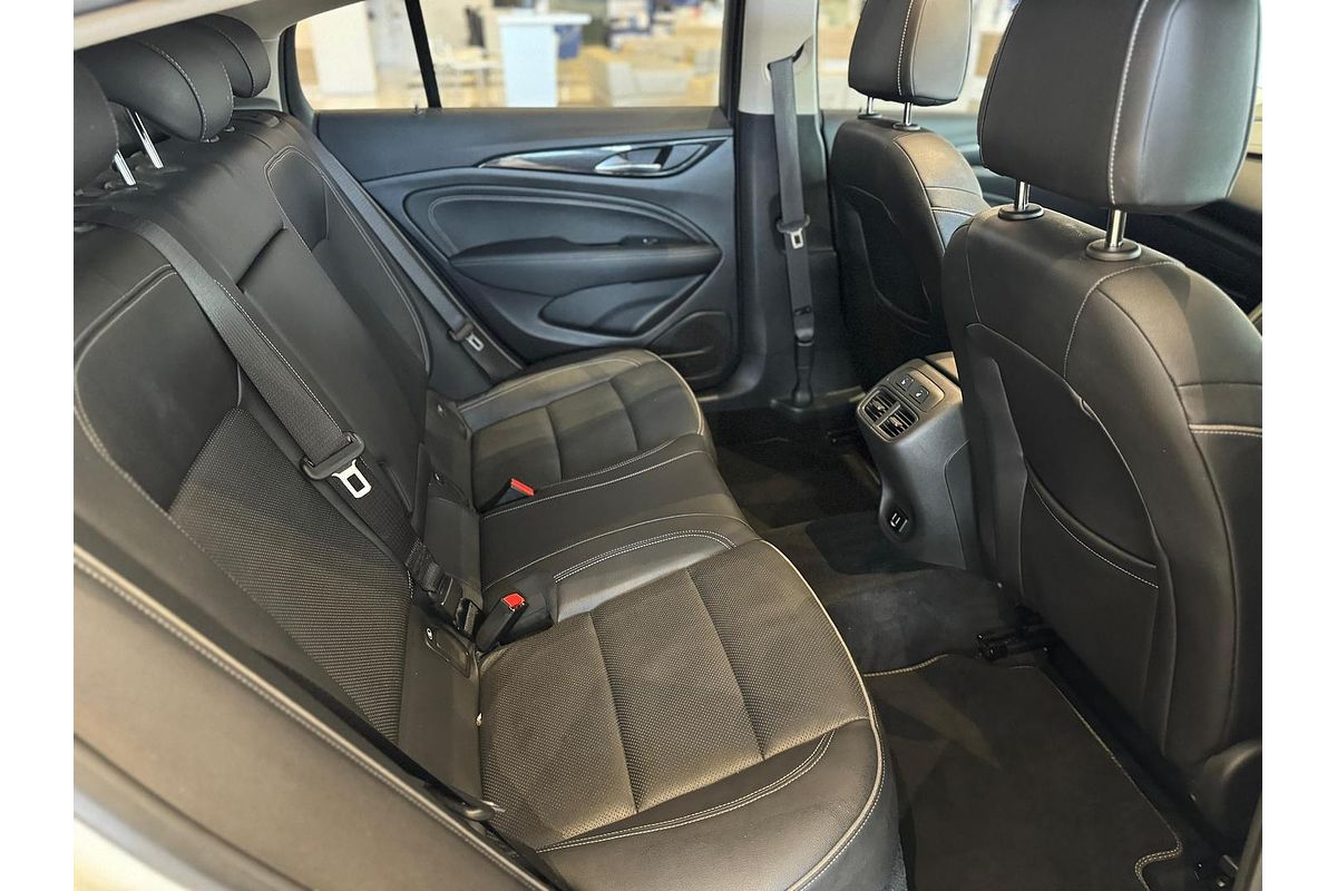 2018 Holden Calais V ZB