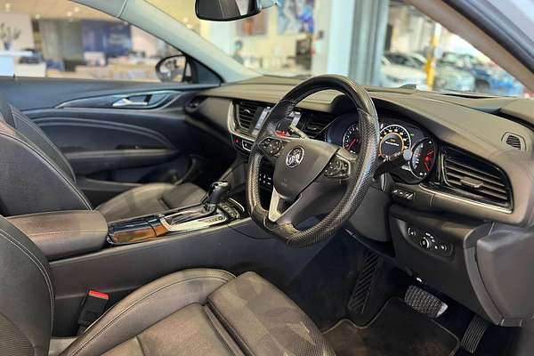 2018 Holden Calais V ZB