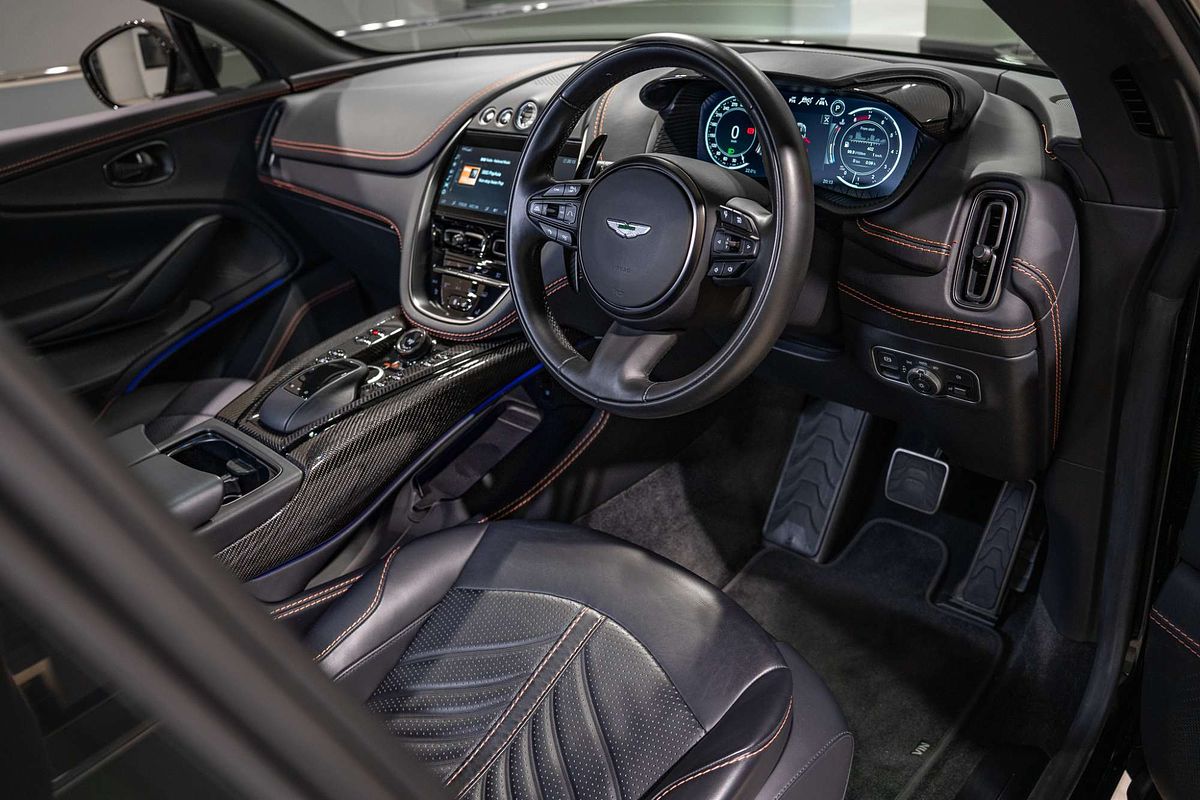 2023 Aston Martin DBX 707
