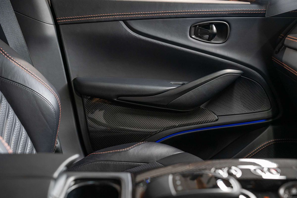 2023 Aston Martin DBX 707