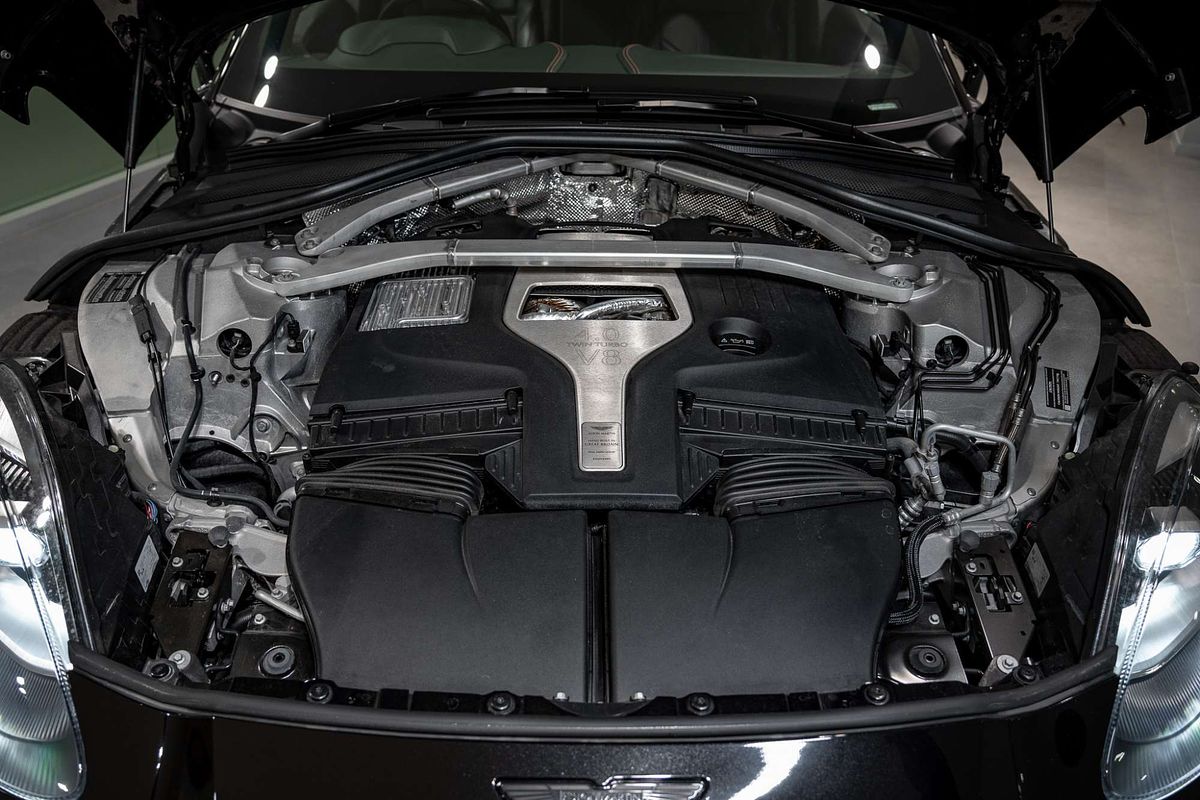 2023 Aston Martin DBX 707