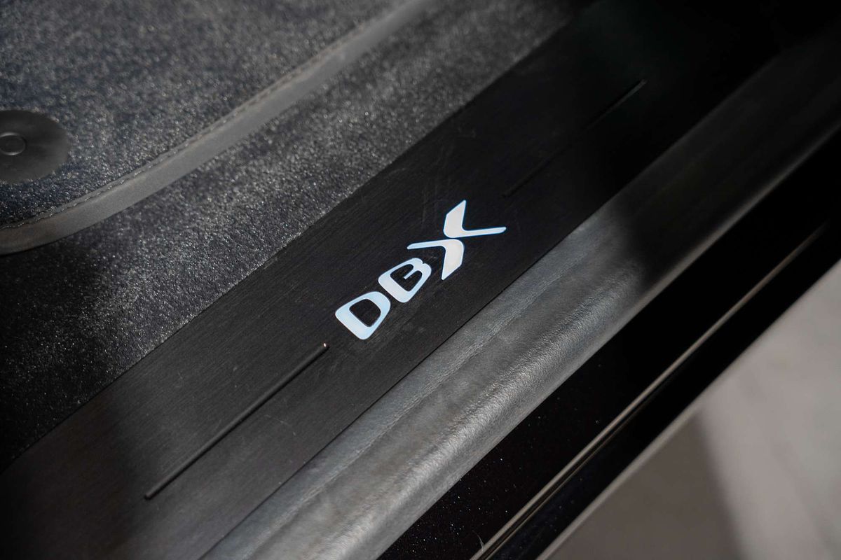 2023 Aston Martin DBX 707