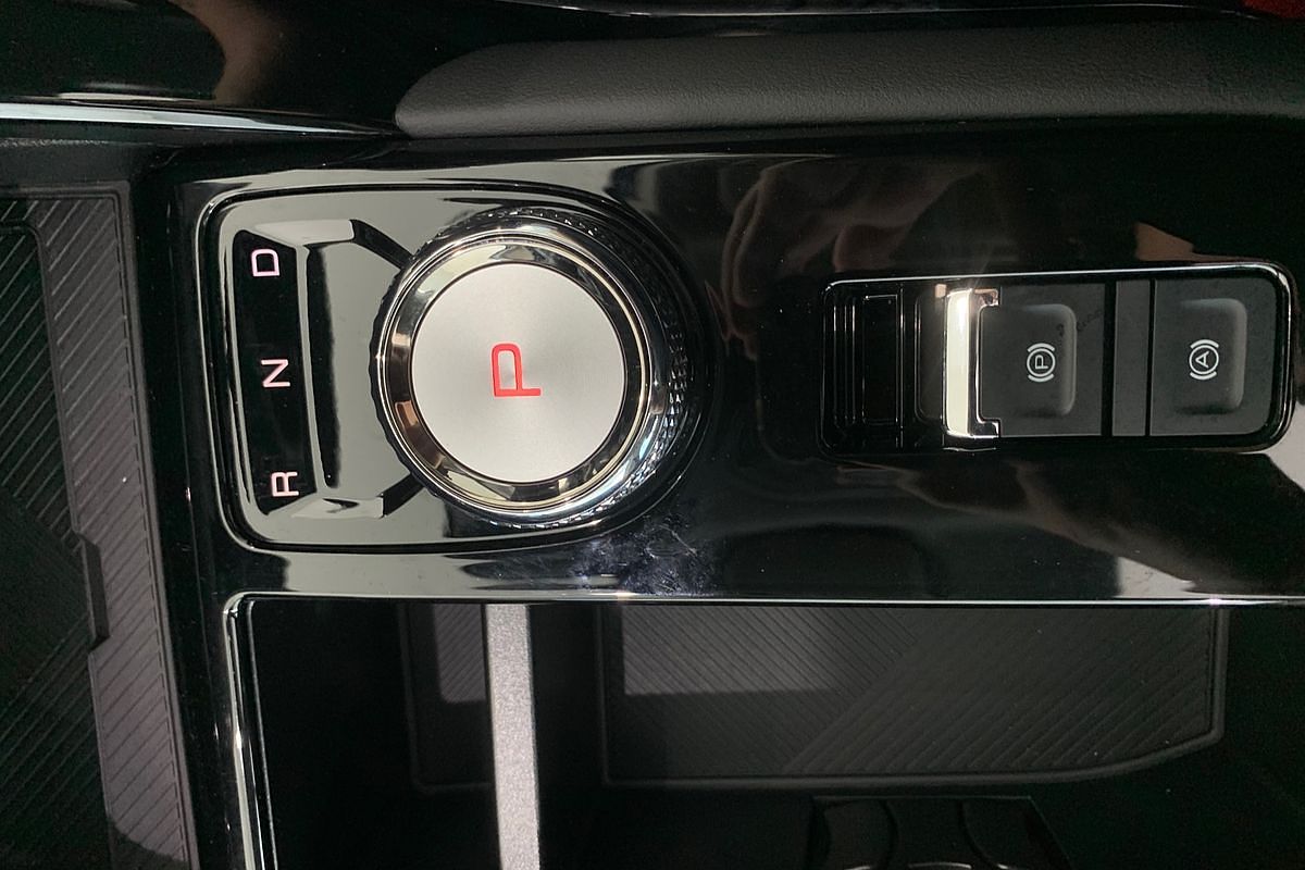 2025 GWM Haval H6 Ultra Hybrid B01