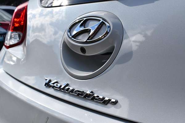 2016 Hyundai Veloster SR Turbo FS5 Series II
