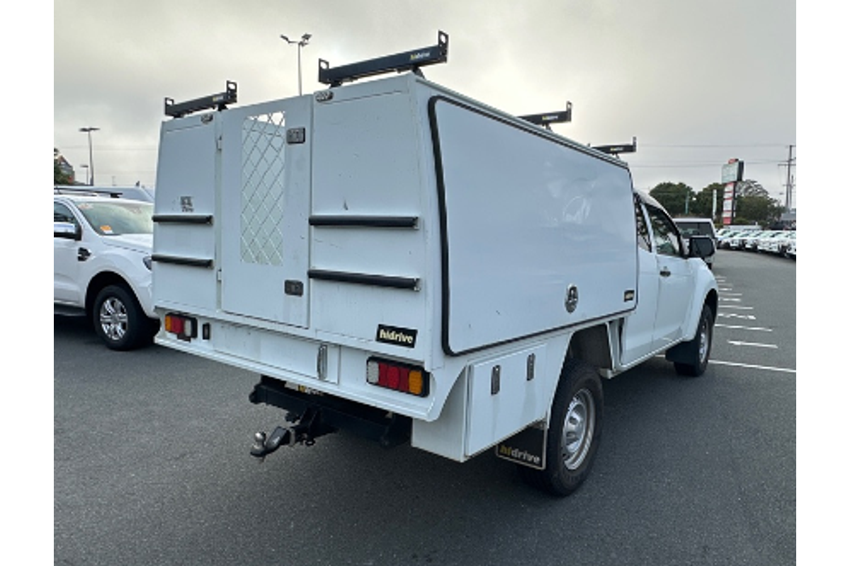 2018 Isuzu D-MAX SX High Ride Rear Wheel Drive