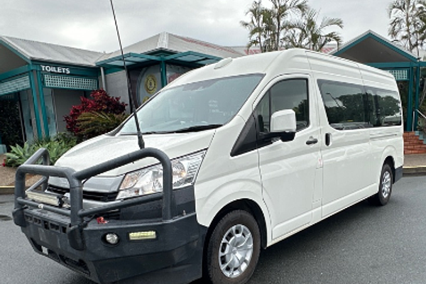2021 Toyota Hiace Commuter GDH322R