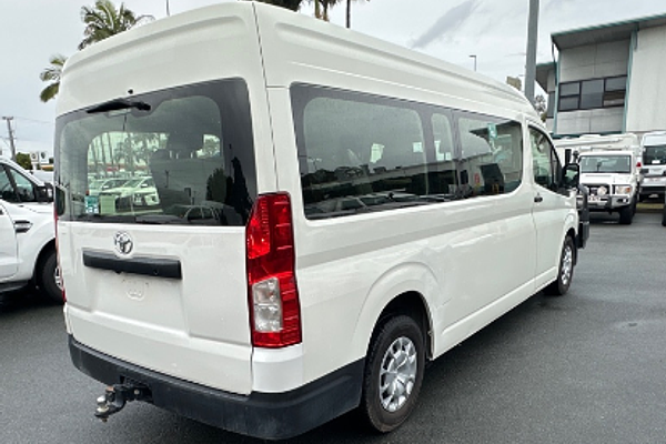 2021 Toyota Hiace Commuter GDH322R
