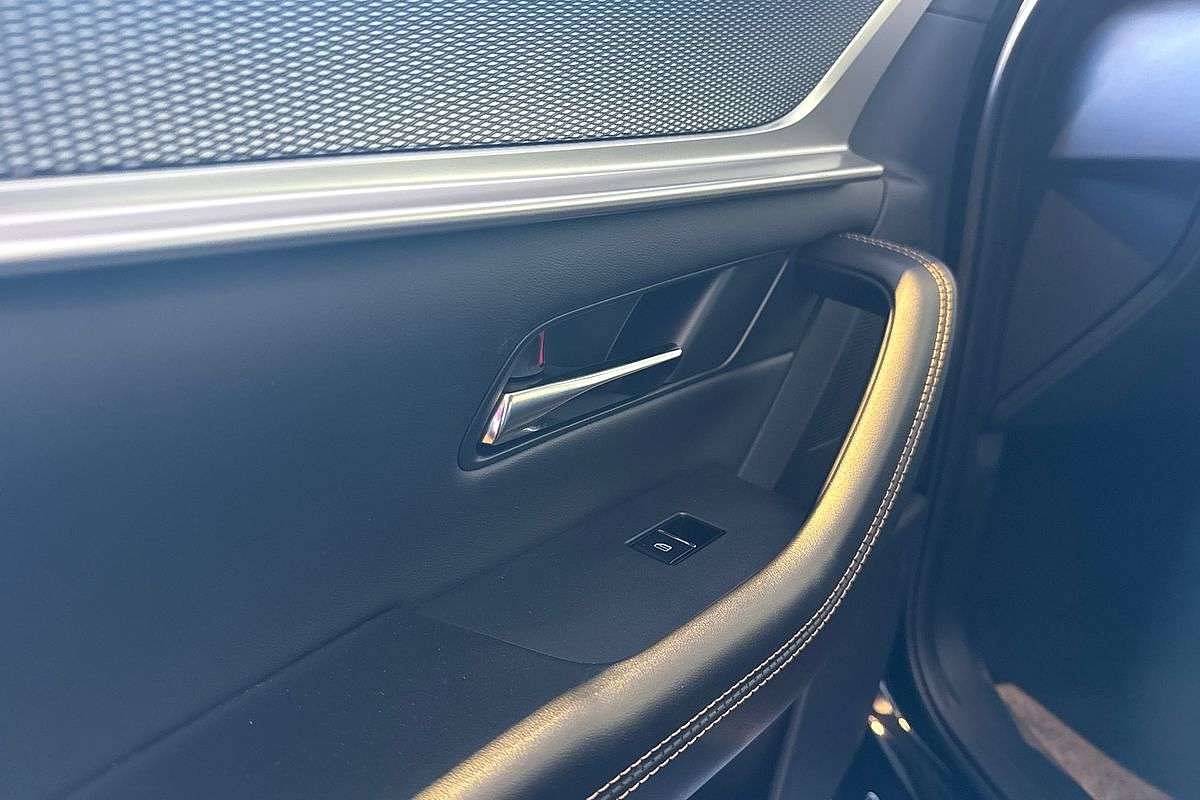 2025 Mazda CX-60 P50e GT KH Series