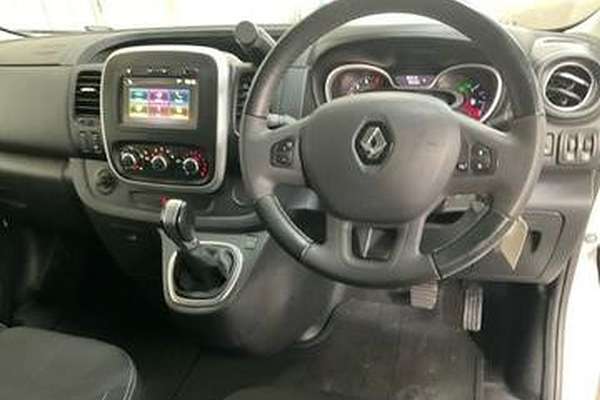 2022 Renault Trafic Premium 125kW X82 SWB