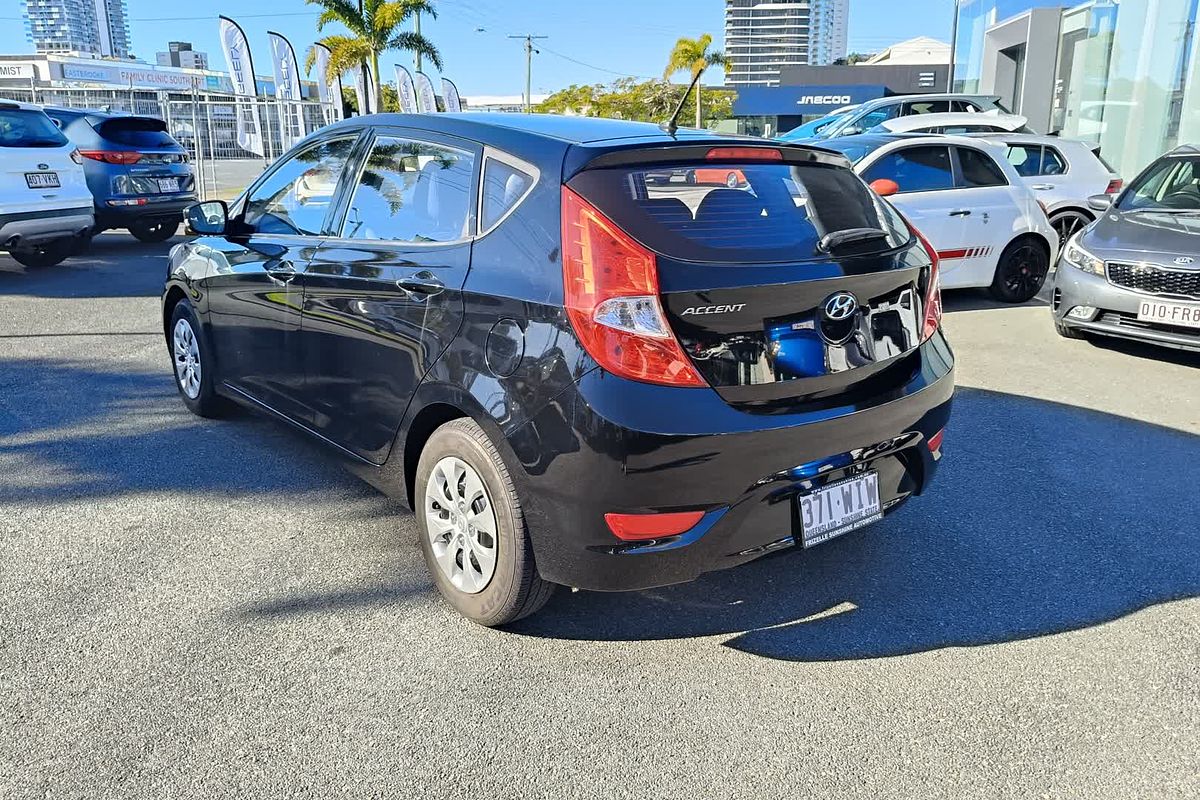 2015 Hyundai Accent Active RB3