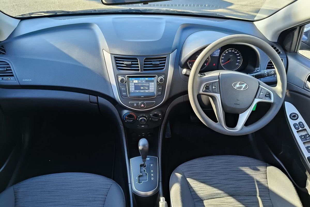 2015 Hyundai Accent Active RB3