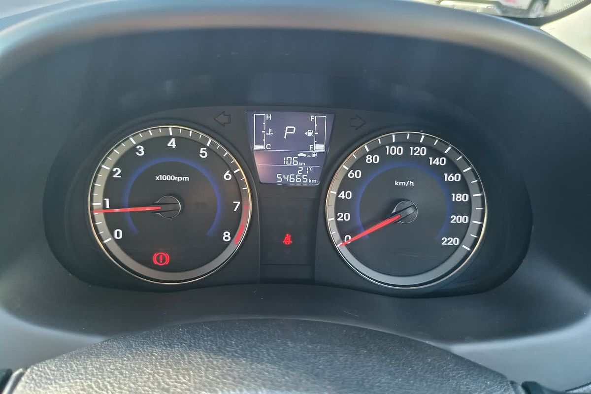 2015 Hyundai Accent Active RB3