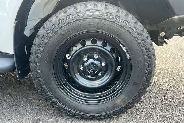 2022 Toyota Hilux SR GUN126R 4X4