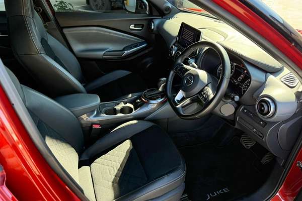 2021 Nissan JUKE ST-L F16