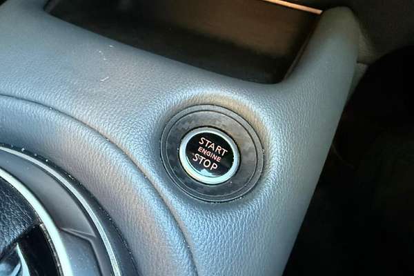 2021 Nissan JUKE ST-L F16