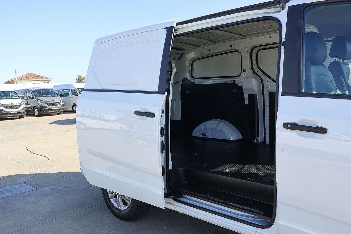 2022 LDV G10 + SV7C