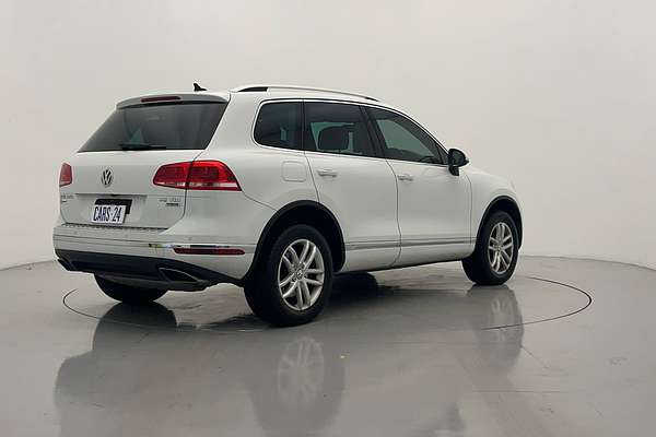 2015 Volkswagen Touareg 150TDI Element 7P